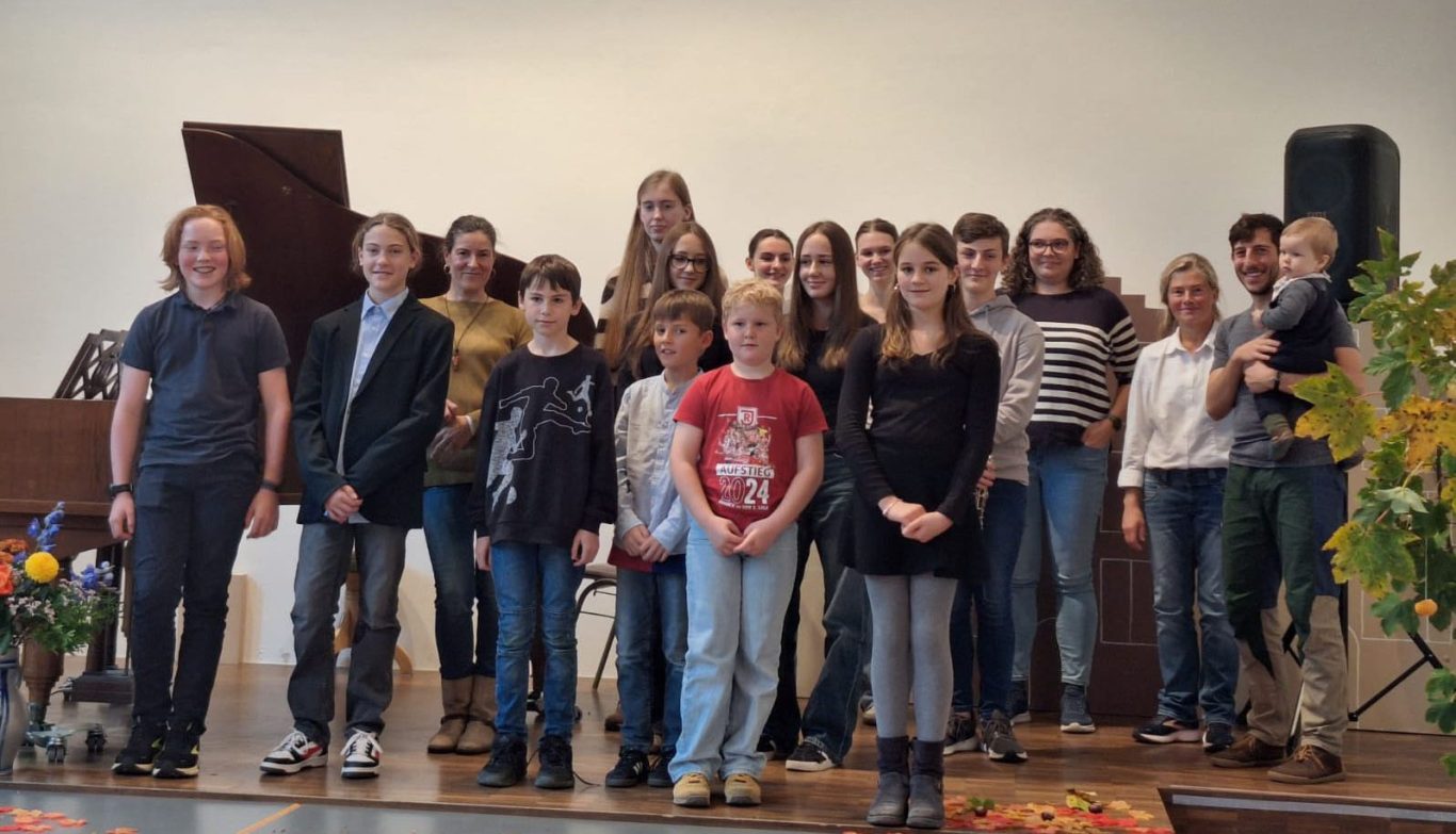 Herbstkonzert 2025: Gruppenfoto
